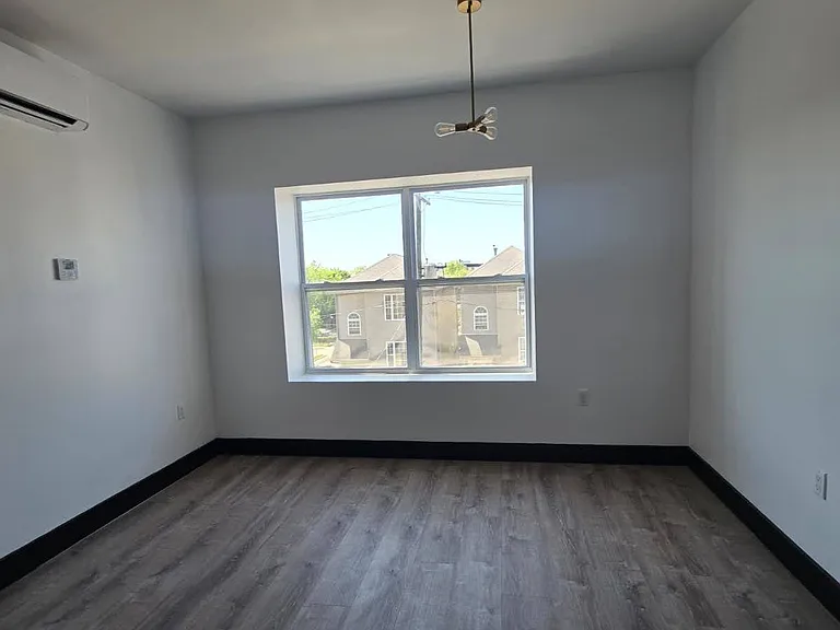 11 Thomas St #3C — Photo 5