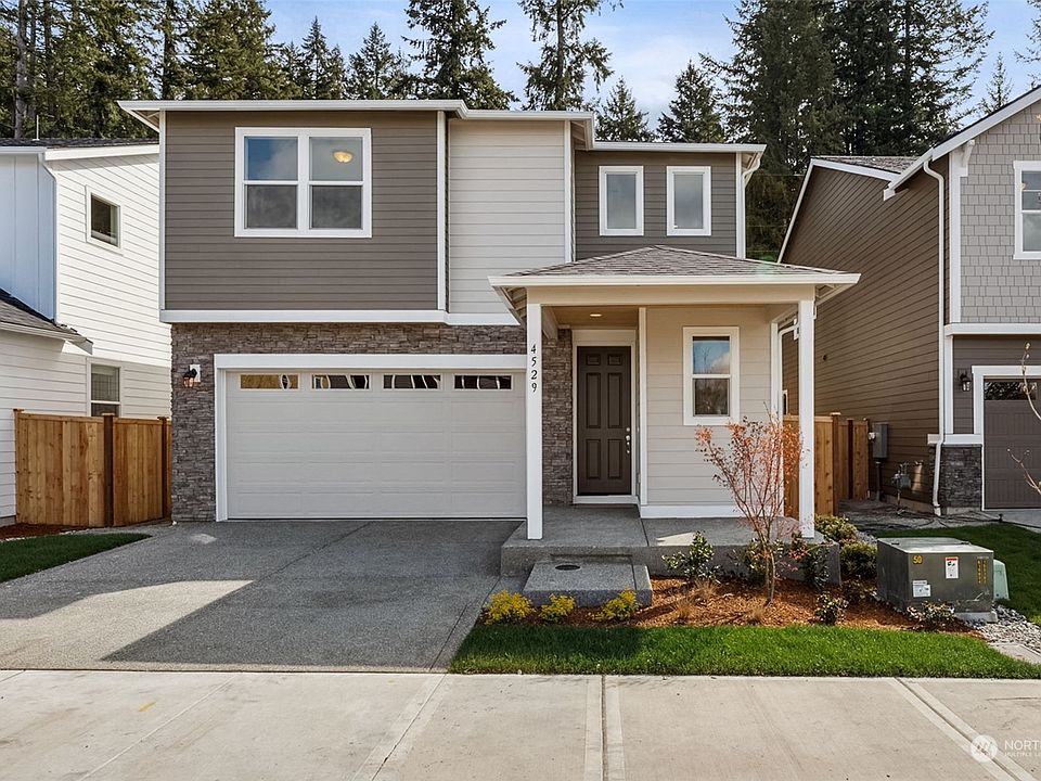 1st image of 4529 SE Bristol Lane #11