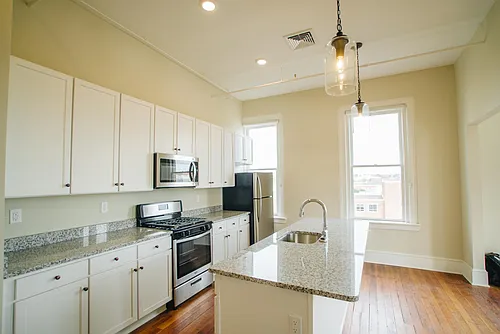 520 Mulberry St #402 Photo 1