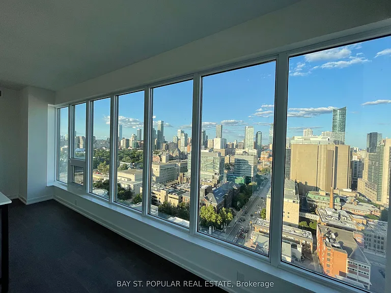 203 College St #2508 — Photo 3