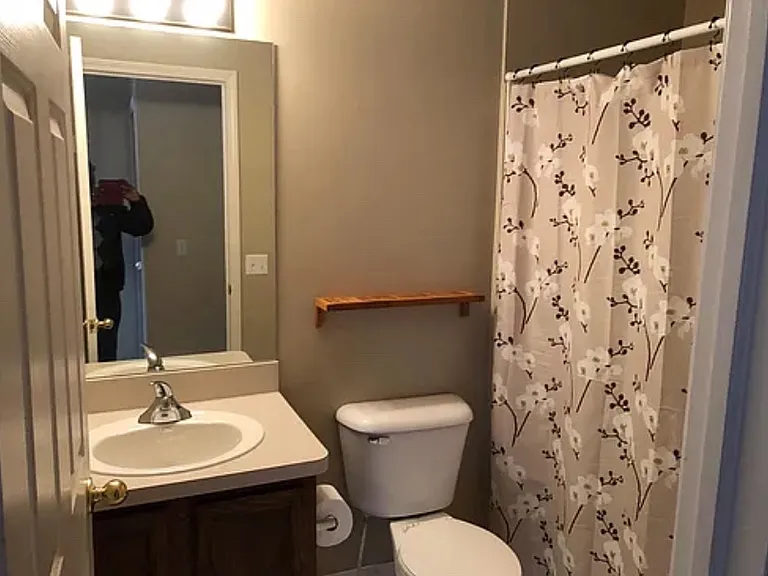 560 Superior Pkwy — Photo 12