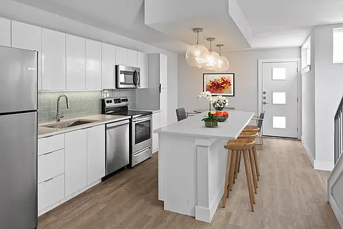 Floor plan 206