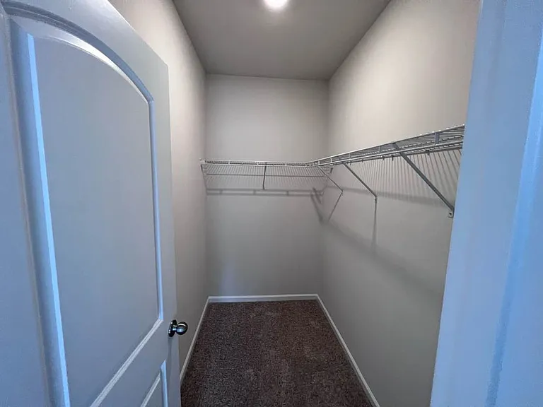11051 Lawyers Rd — Photo 33