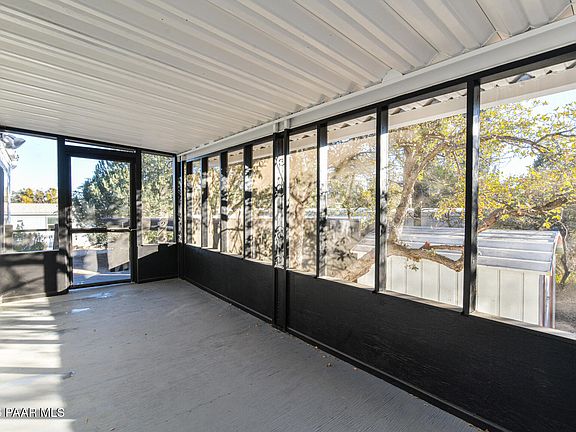 5th image of 1520 Private Rd