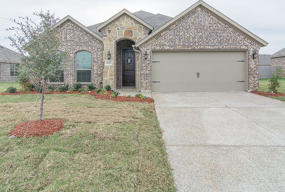 1st image of 3123 Clear Springs Dr