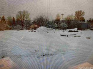 228 Stone St, Ishpeming, MI 49849