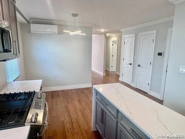 254 E Beech St — Photo 19