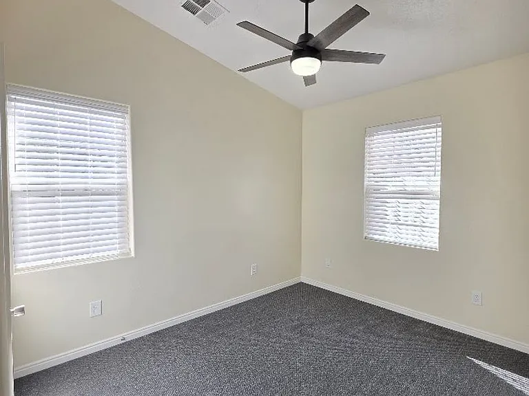 2055 E 180 South Cir — Photo 19