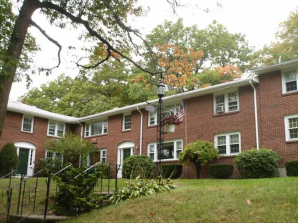 15 Park Ave #21, Foxboro, MA 02035