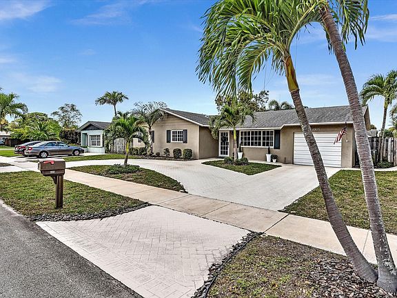 2nd image of 6815 NW 27th Avenue