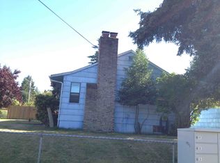 9615 12th Ave NE, Seattle, WA 98115