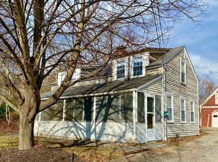 93 Main St, Townsend, MA 01469