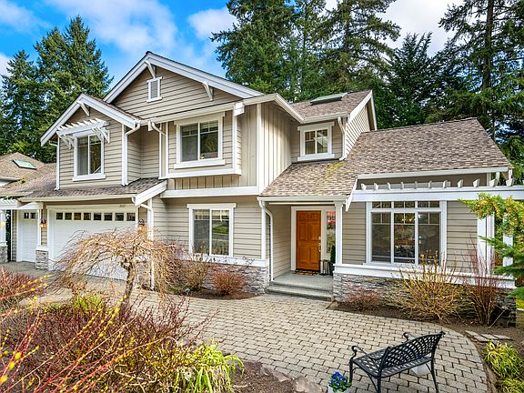 4th image of 3060 170th Ave NE