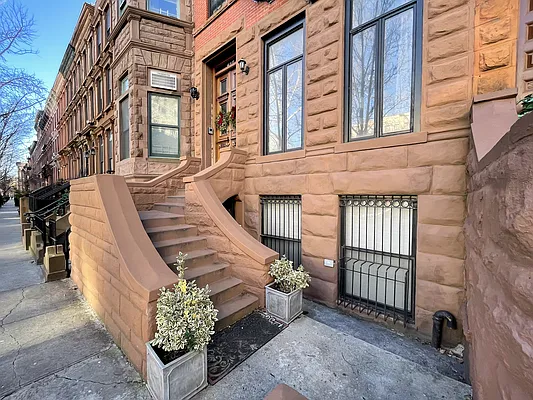 Rented by Keller Williams NYC | media 10