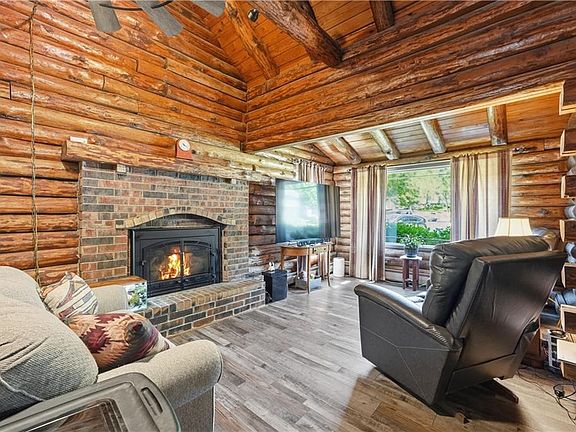 3rd image of 14665 Clemstone Dr