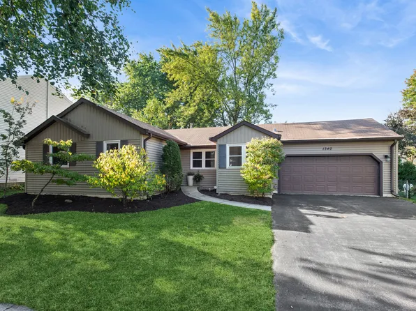 1340 Auburn Ave, Naperville, IL 60565