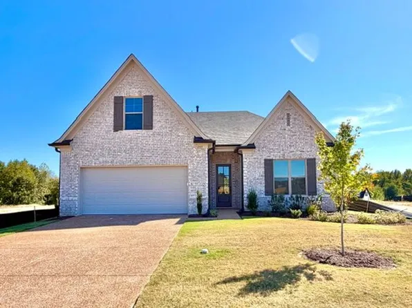 285 Green Willow Dr, Oakland, TN 38060
