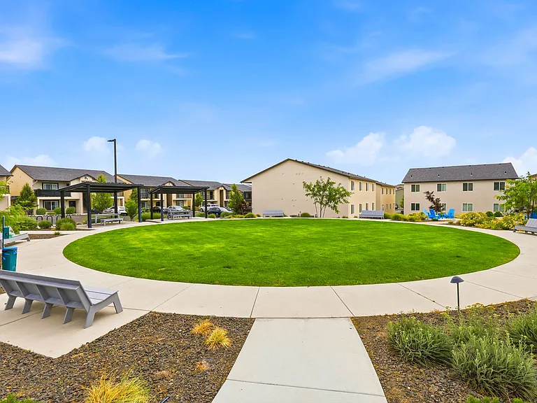The Flats at West Richland — Photo 37