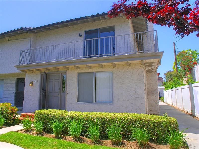 1st image of 24227 La Glorita Cir