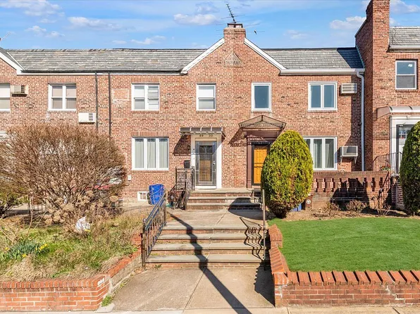 6935 173rd St, Fresh Meadows, NY 11365