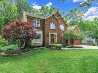 112 Trails End, Grand Island, NY 14072
