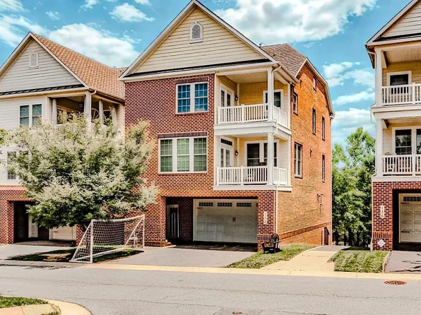 132 Liriope Pl, Gaithersburg, MD 20878