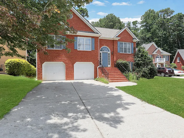 5425 Huntington Mist Dr — Photo 37