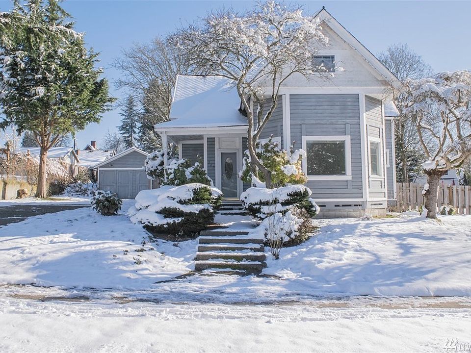 1st image of 315 Avenue D