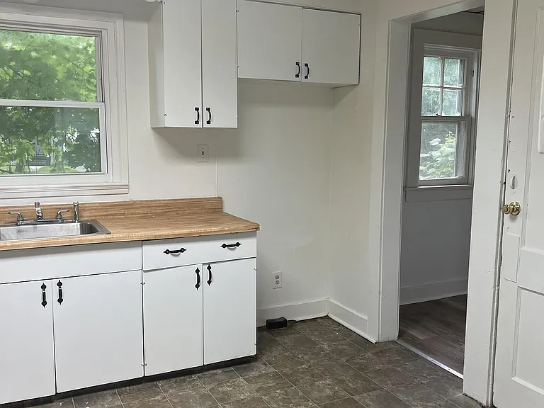 71 Carthage St — Photo 16