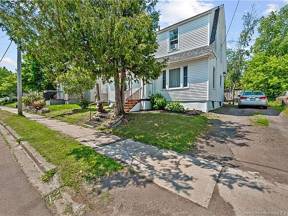 4th image of 166 North St