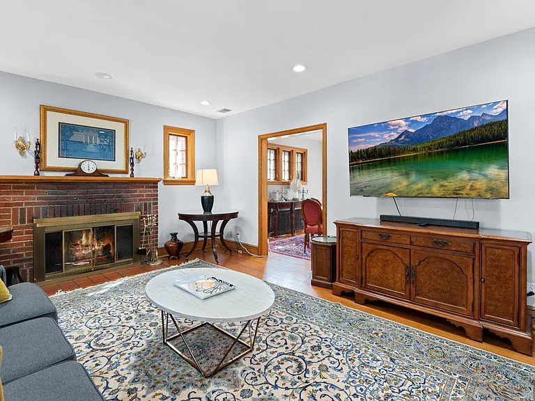 3420 Patterson St NW — Photo 11
