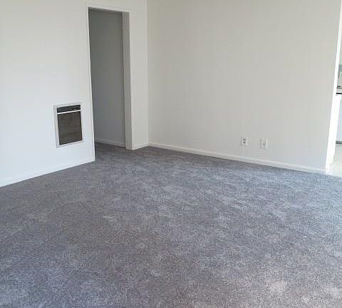 3rd image of 5808 S Pacific Coast Hwy APT 12
