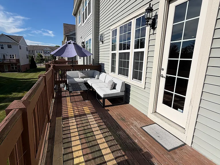 5975 N Pointe Dr — Photo 12
