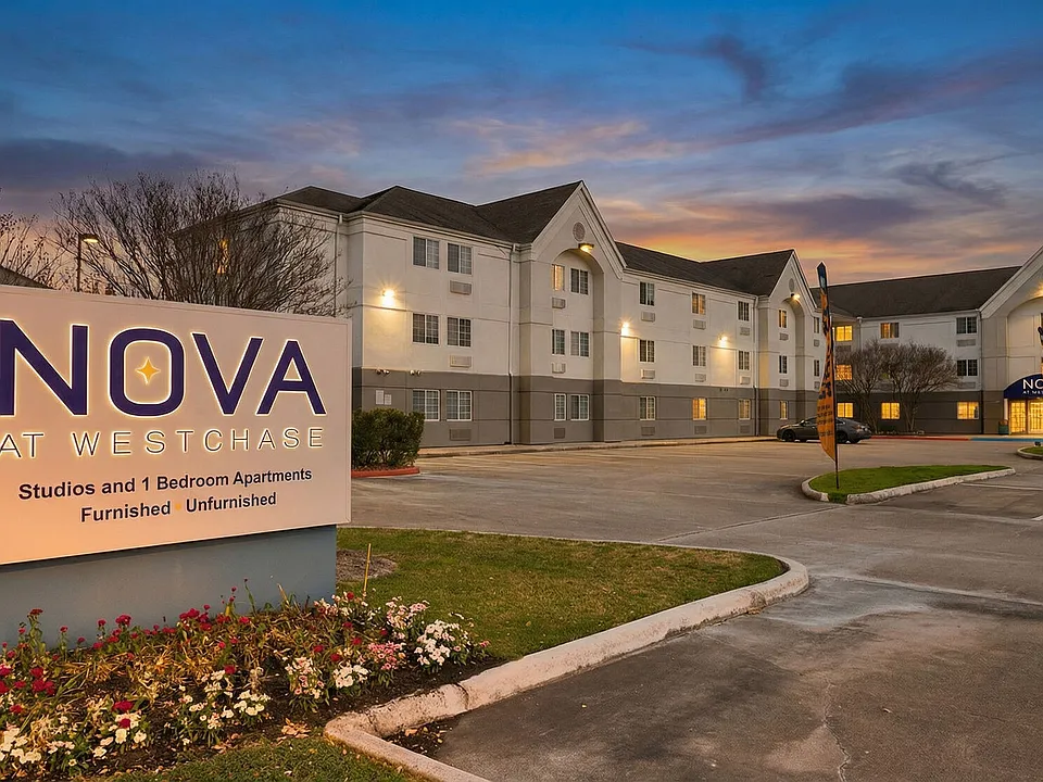 Nova at Westchase