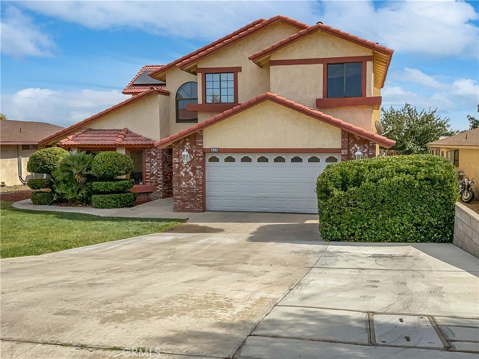 1st image of 12773 Autumn Leaves Ave