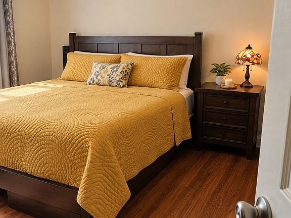 5th image of 652 CORA PLACE