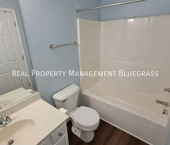 3855 Lochdale Ter #2104 — Photo 10