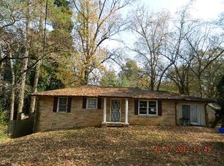 1057 McLendon Dr, Decatur, GA 30033