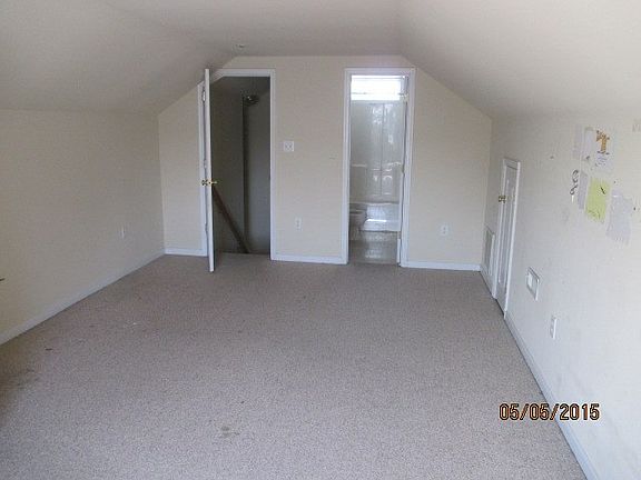 5th image of 3704 Seasons Ln