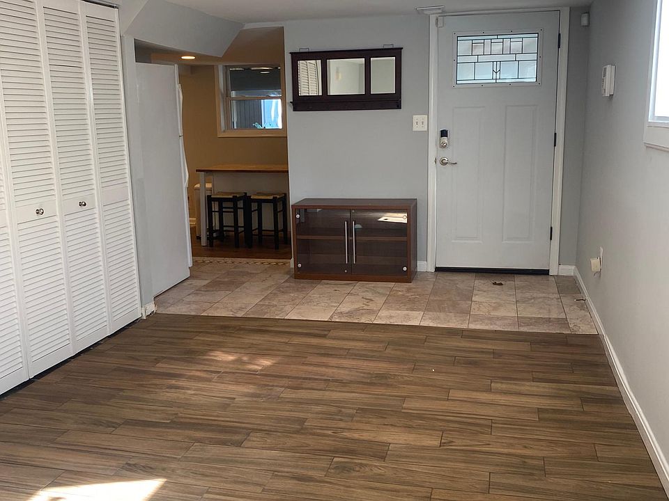 Living room view2