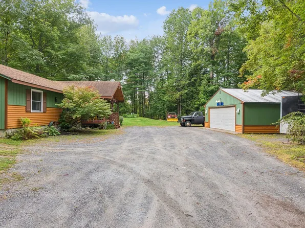 41 Mary Lane, Oakland, ME 04963
