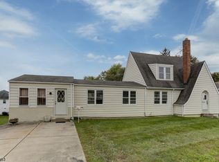 109 Ridgedale Ave, Cedar Knolls, NJ 07927