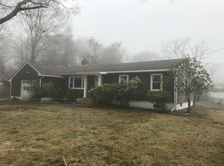 167 Belleview Ave, Center Moriches, NY 11934