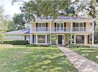 725 Westmoreland Dr W, Mobile, AL 36609