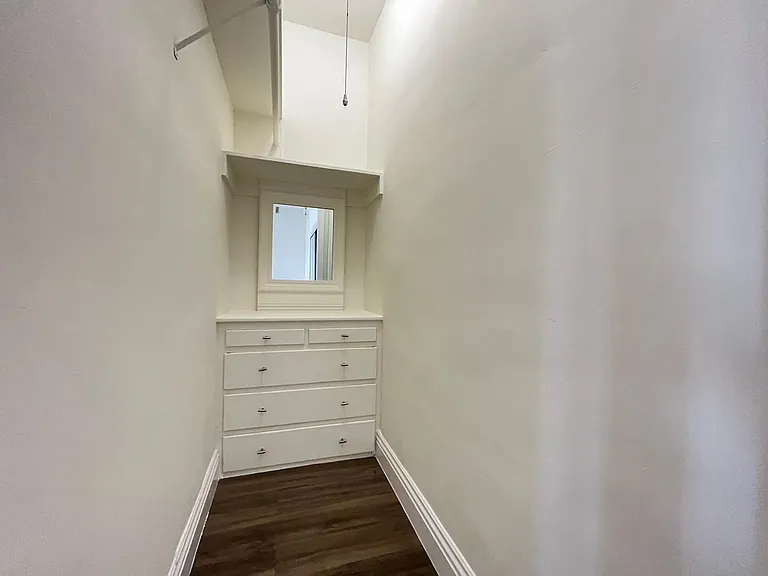 2743 San Marino Street — Photo 14