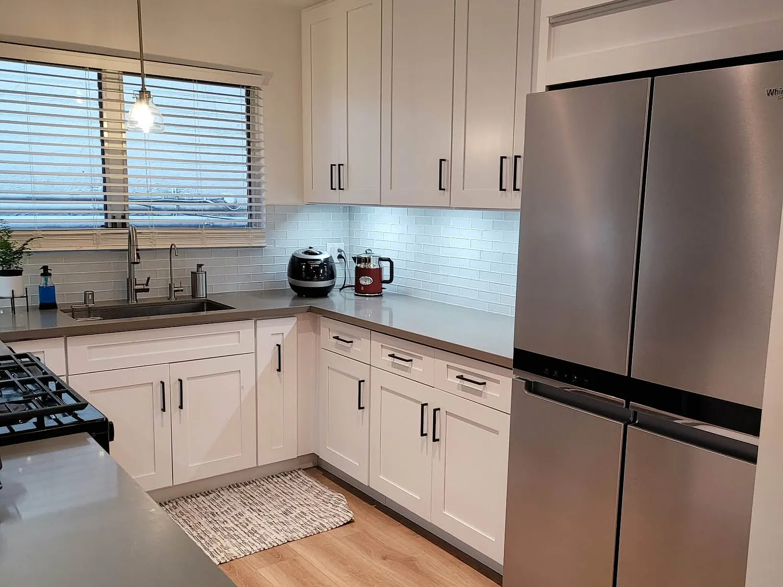 2 bed, 1.5 bath, 1000 sqft, $2,675 — Photo 2