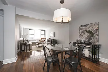 Sold by Nouveau Realty