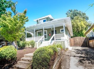 3431 SE Division St, Portland, OR 97202