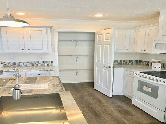 5th image of 5276 S West 34th St