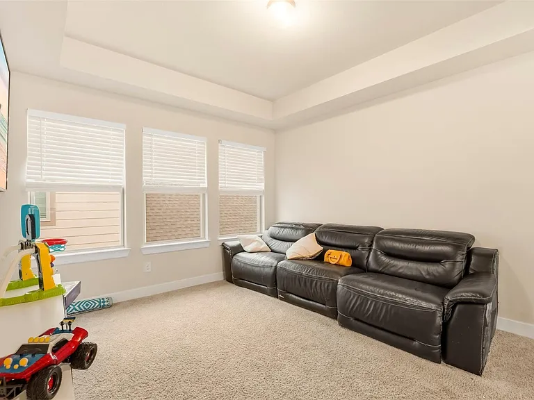 26031 Horizon Star Ln — Photo 21
